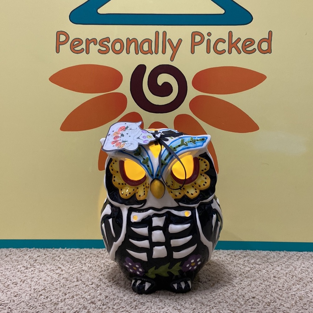 Blue Sky Clayworks “DAY OF THE DEAD OWL” Tealight Holder - Picture 6 of 9